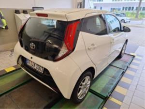 TOYOTA AYGO 1.0 VVT-I 72CH X-PLAY